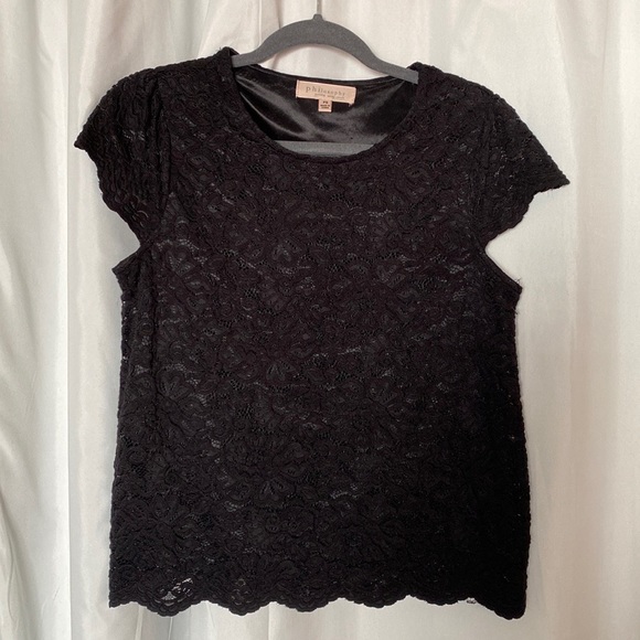 Philosophy Lace Tee in Green (Petite) - Picture 1 of 5